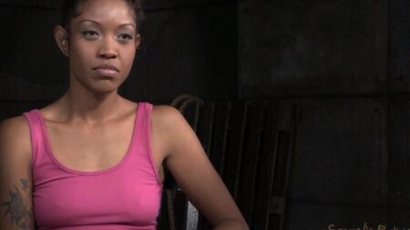 Sesso selvaggio con culo al cioccolato