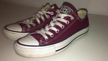 Le scarpe di mia sorella: Converse basse bordeaux - Parte 2 - 4K