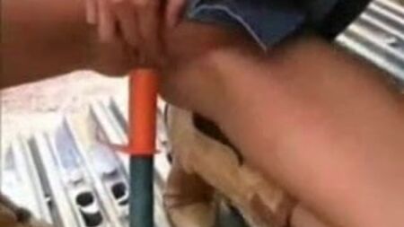 Divertirsi con una carriola di snahbrandy