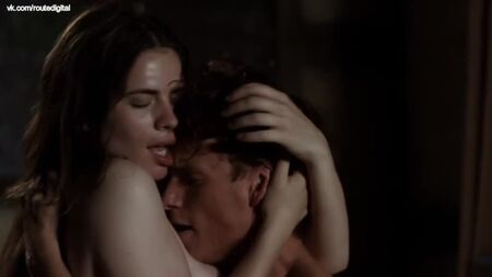 Hayley Atwell, Natalia Wörner (Worner) nude - I pilastri della Terra (2010) Stagione 1 HD 720 - Guarda online