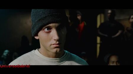 8 Mile: Lotto (Nashawn "Ox" Breedlove) contro B-Rabbit (Eminem) (Freestyle su "Last Dayz" degli ONYX) (2002)