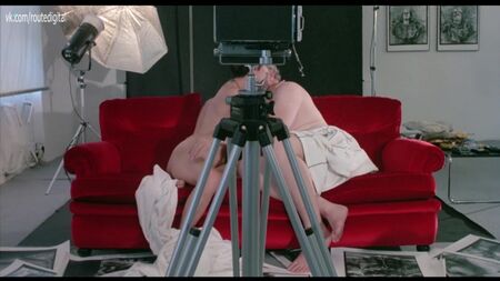 Chloe Webb, Stefania Casini nude - Il ventre dell'architetto (1987) HD 1080p / Chloe Webb, Stefania Casini - Il ventre dell'architetto