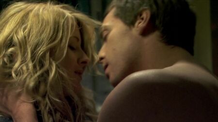 Emily Beecham nuda - Pulse (Regno Unito 2010) 720p HDTV Guarda online