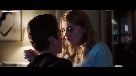 Josephine Langford, *After We Collided*, scene di sesso
