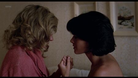 Helen Shaver, Patricia Charbonneau nude - Desert Hearts (USA 1985) 1080p