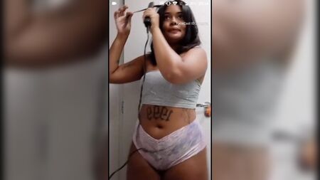 ragazzina con la figa grande