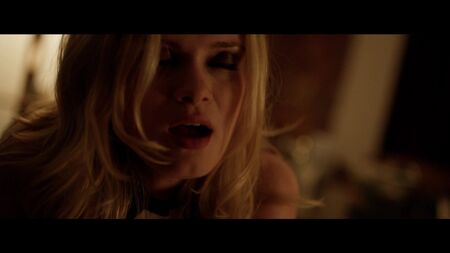 Amanda Fuller nuda, Sara Paxton sexy - Cheap Thrills (2013) HD 1080p