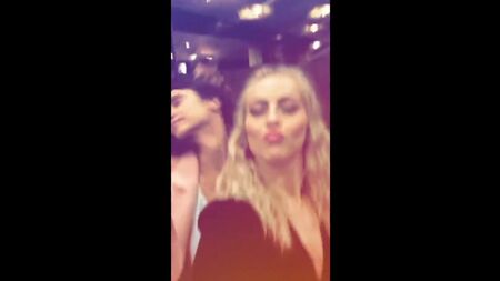 Julianne Hough nelle Storie di Instagram