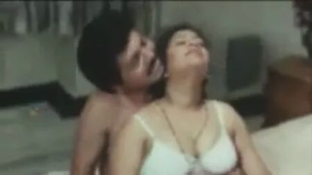 La sexy zia malayalam in trappola