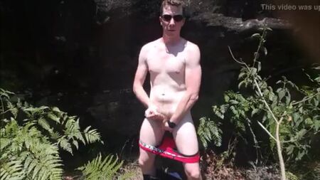 bush_jerk_off_3 (all'aperto, masturbazione, spiaggia, in pubblico, gay, ragazzo da solo, porno gay, gay all'aperto, gay in pubblico, masturbazione gay, gay da solo, gay all'aperto)