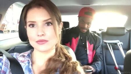 Si è fatta fare le unghie sexy! | Amanda Cerny