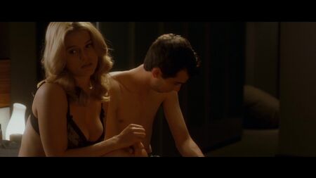 Alice Eve - She's Out of My League (2010) 1080p Nuda? Sexy! Guarda online