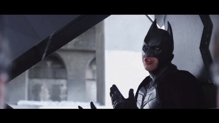 CollegeHumor - Batman dice addio (versione russa)