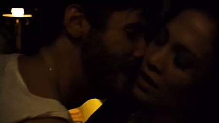 Jennifer Lopez - Bordertown 2006: la scena di sesso