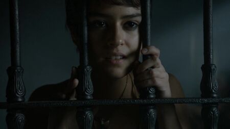 Rosabell Laurenti Sellers nuda - Il Trono di Spade (2015) Stagione 5 Episodio 7 Guarda online / Rosabell Laurenti Sellers - Il Trono di Spade