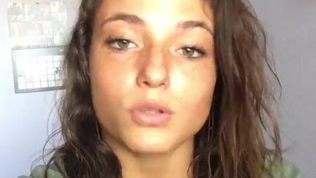 Jade Chynoweth racconta di essere stata vittima di un attacco hacker, ma di non avere foto di nudo