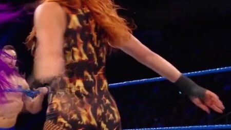 WWE - Becky Lynch ha un bel sedere