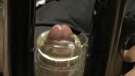 IL LANCIO DEL FLESHLIGHT QUICKSHOT PROVOCA UN EACRO udibile