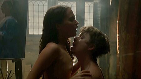 La scena di sesso con Alicia Vikander nuda in "Tulip Fever" - ScandalPlanet