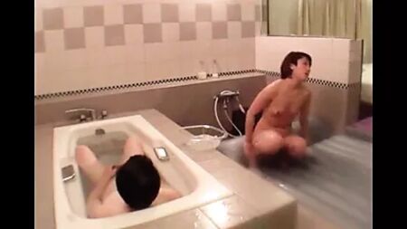 Gioco n. 2 nei Soapland giapponesi