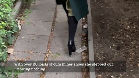 Più di 30 sborrate nelle scarpe della mia ragazza – E lei le indossa!