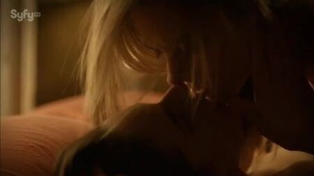 Anna Silk e Zoie Palmer - Lost Girl