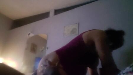 Nancy tradisce il suo fidanzato sfigato Jp con il gangster del sesso Mikeal