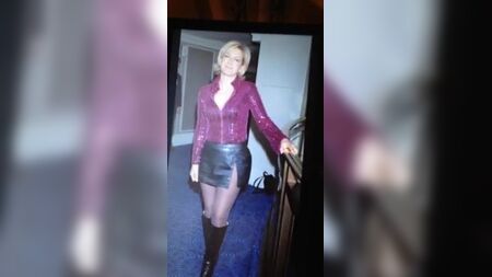 Penny Smith in collant: un omaggio