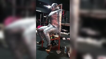 Bondage mummificato