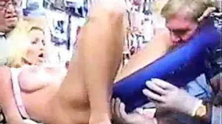 Il dildo più grande di SEMPRE