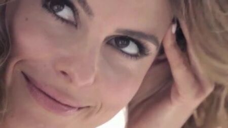 Servizio fotografico di Maria Menounos per Women's Health
