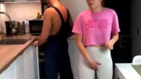 Datti una mossa e mettiti i pantaloni!