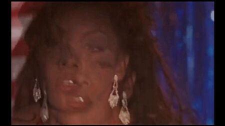 Vivica Fox - La scena di spogliarello in "Independence Day" (versione integrale!)