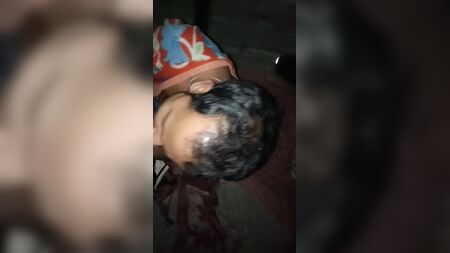 Il mio cazzo succhiato da un gay a Mumbai -