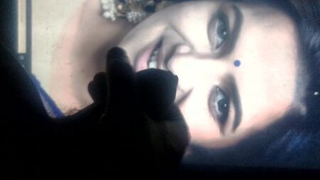 Vieni su Vijay TV, conduttrice DD
