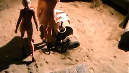 Scena di nudo di Xena, la principessa guerriera: Lucy Lawless e Renee O'Connor