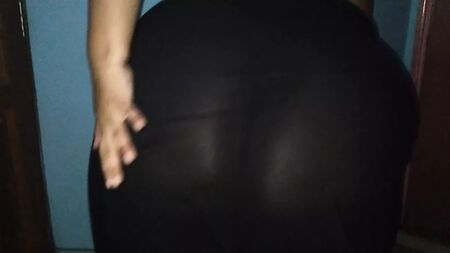 Il caro Didi ha iniziato a scoparsela non appena lei se n'è andata - Culo enorme