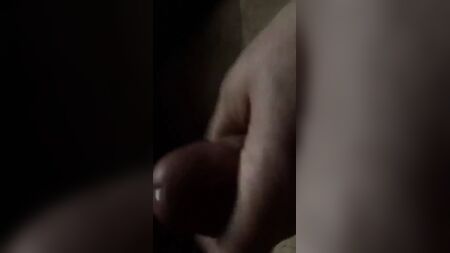 Il turco con il turbante continua a farsi fare un pompino in macchina