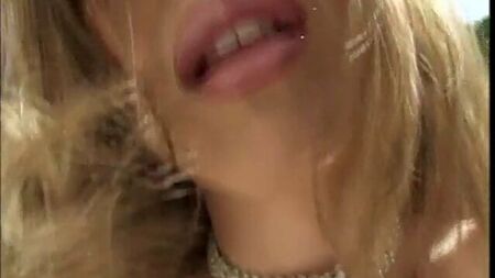 Kianna Dior in calze