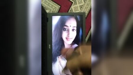 Malavika Menon, attrice dell'India meridionale, molto sexy