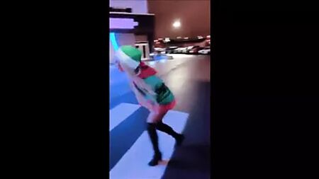Lana della WWE mostra il sedere nudo su Instagram