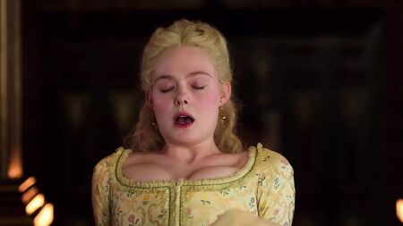 Elle Fanning: le migliori scene di sesso (senza musica)