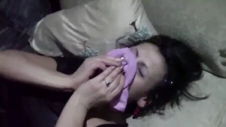 Moglie amatoriale e cazzo nero