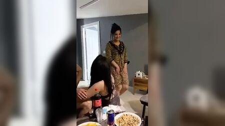 quella donna si farà scopare con la forza