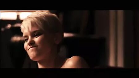 La scena di sesso di Melissa Jones in *Butterfly Effect 3*
