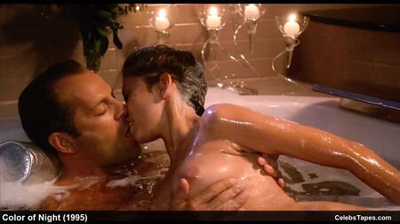 Jane March e Lesley Ann Warren: video di nudo integrale e sesso sfrenato