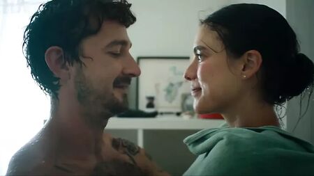 Margaret Qualley, «Love Me Like You Hate Me», scene di sesso nude