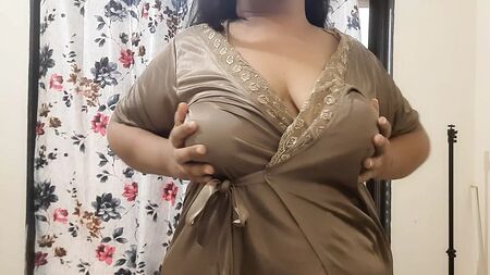 NUOVA CAMICIA DA NOTTE PROVOCANTE PER INCONTRARE IL MIO FIDANZATO SEGRETO - Parte 2