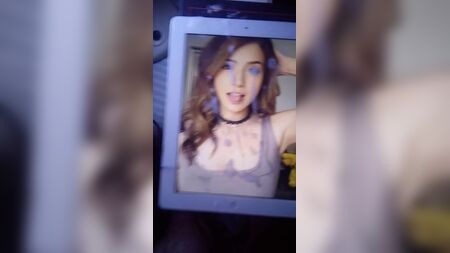 Pokimane che geme: un tributo allo sperma!