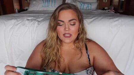loeylane è sexy